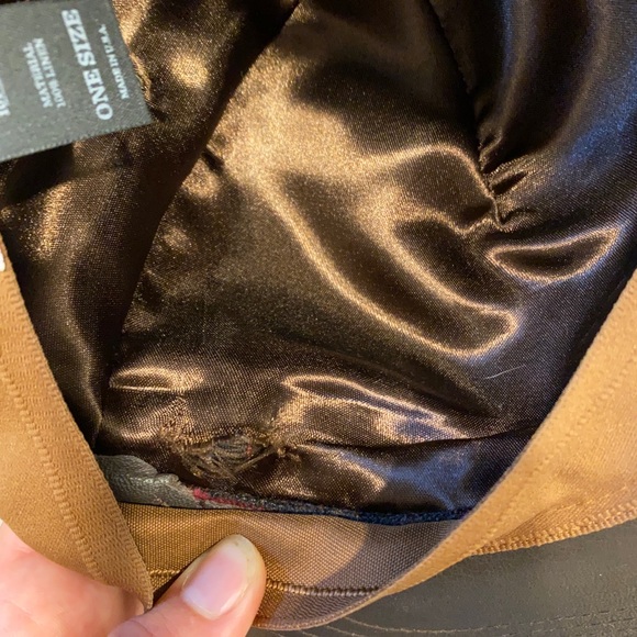 Goorin Bros Maroon Pool Boy Hat - Picture 5 of 5